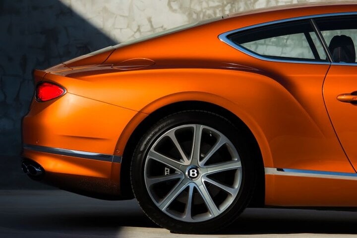 Bentley Continental GT V8