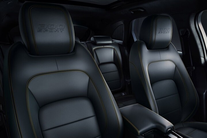 Jaguar F-Pace 300 Sport en Chequered Flag