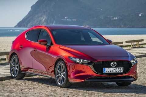 Mazda 3 SkyActiv-X 2.0 180 Luxury