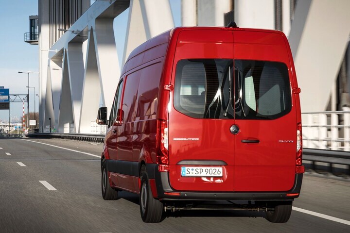 Mercedes-Benz Sprinter