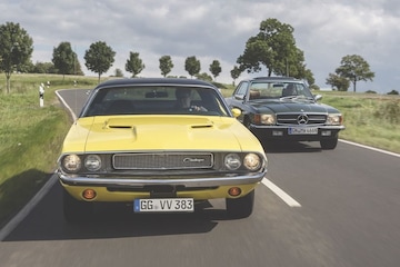Dodge Challenger - Mercedes SLC