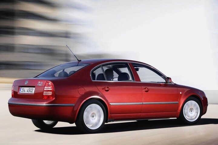 De Tweeling: Skoda Superb - Volkswagen Passat