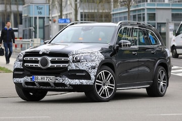 Mercedes-Benz GLS Spyshots