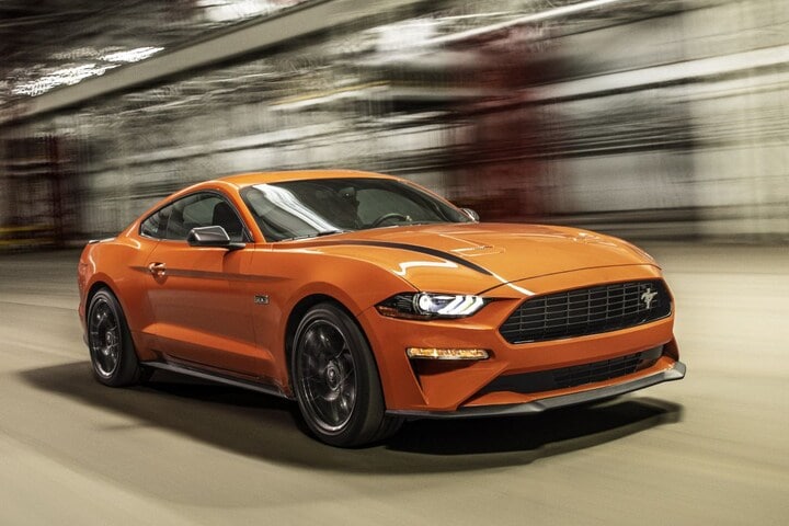 Ford Mustang High Performance Package
