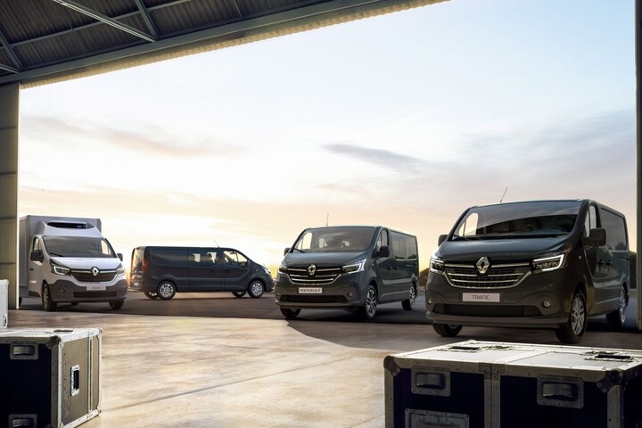 Renault bus KangooZE Concept Master Trafic 