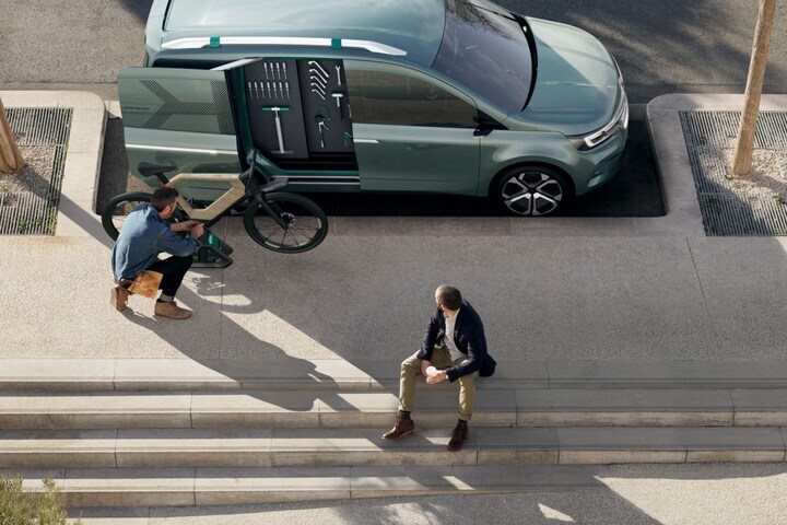 Renault bus KangooZE Concept Master Trafic 