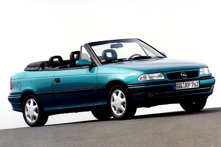 Facelift Friday: Opel Astra F