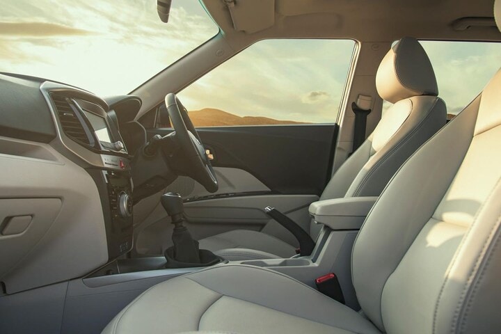 Mahindra XUV300
