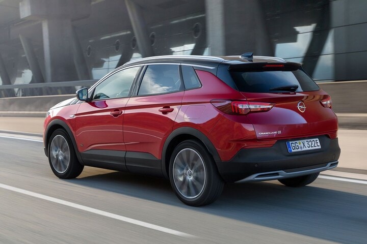 Opel Grandland X Hybrid4