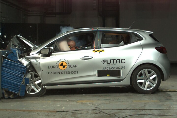 EuroNCAP Corolla Clio RAV4 E-tron Mazda 3 T-Cross 