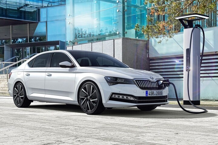 Skoda Superb iV