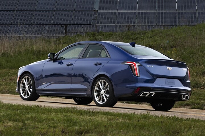 Cadillac CT4-V