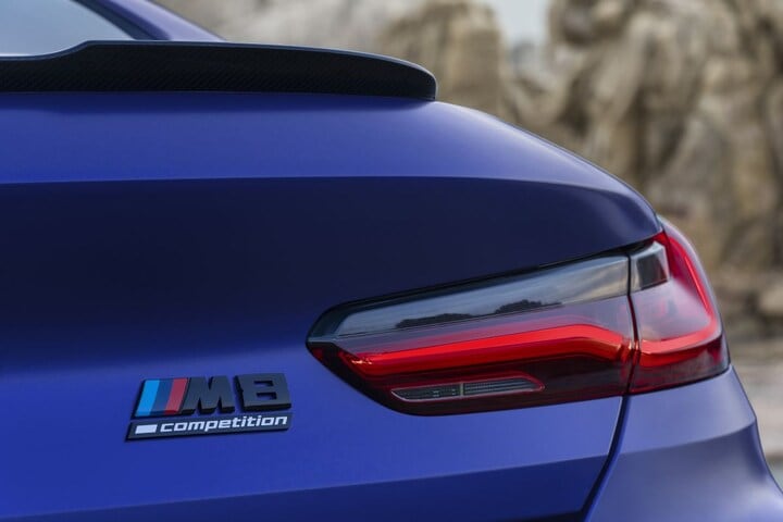 BMW M8 Coupé
