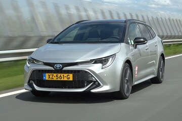 Toyota Corolla Touring Sports