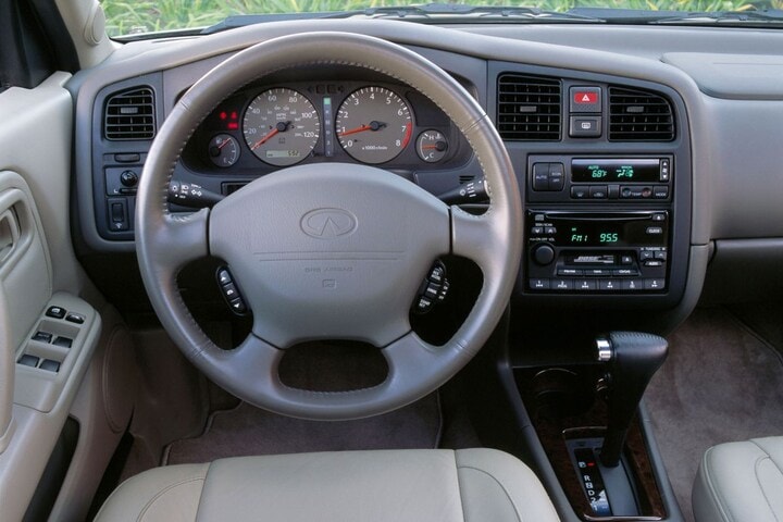 De Tweeling: Nissan Primera - Infiniti G20