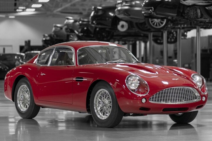 Aston Martin DB4 Zagato Continuation