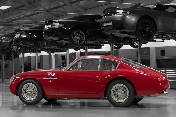 Aston Martin DB4 Zagato Continuation