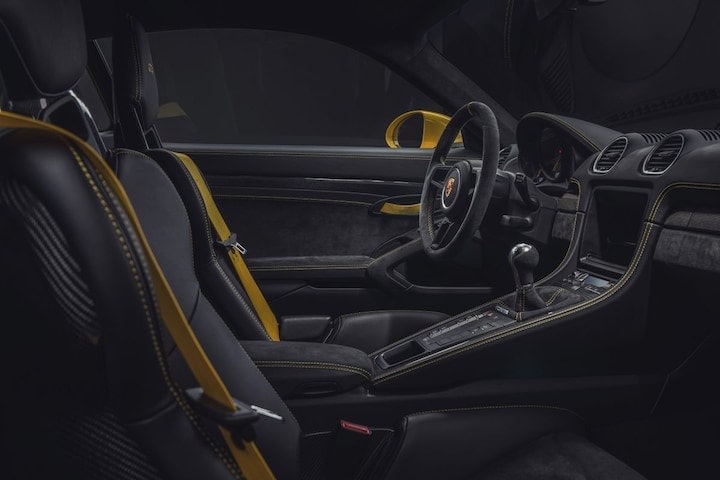 Porsche 718 Spyder GT4