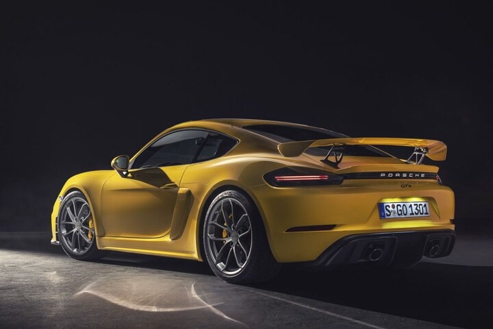 Porsche 718 Spyder GT4