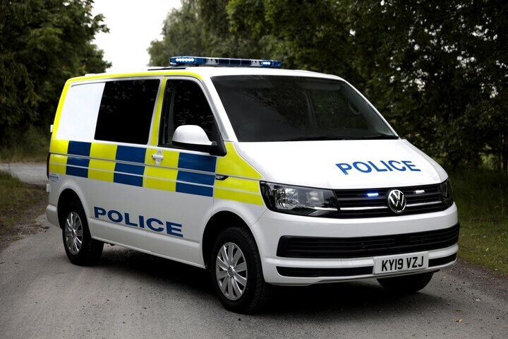 Volkswagen Transporter arrestantenvervoer