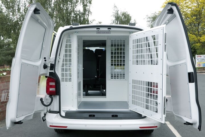 Volkswagen Transporter arrestantenvervoer
