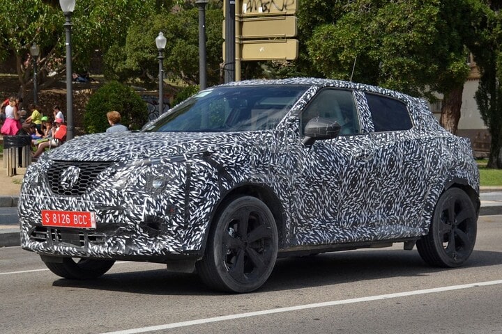 Nissan Juke spy