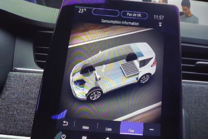 Renault Espace PHEV plug-in