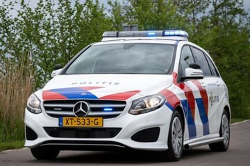Mercedes-Benz B-klasse politieauto politie