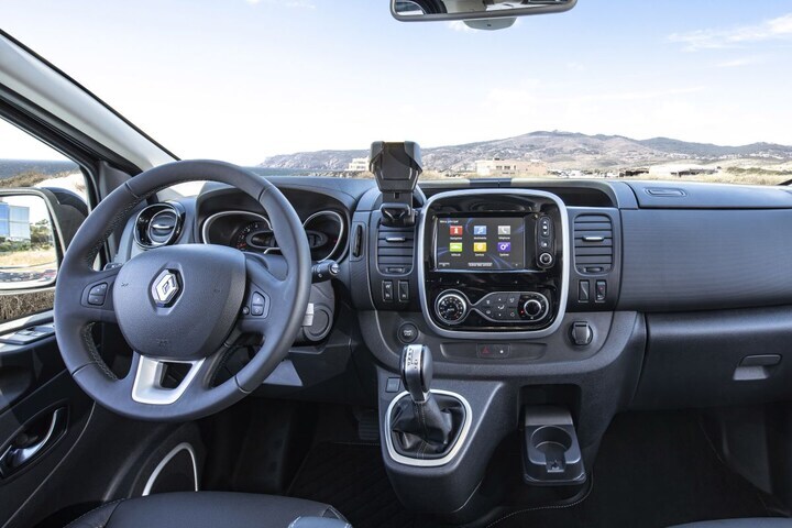 Renault Trafic en Master bestellers bestelbus bedr