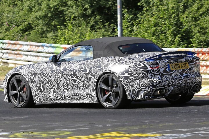 Jaguar F-type Convertible