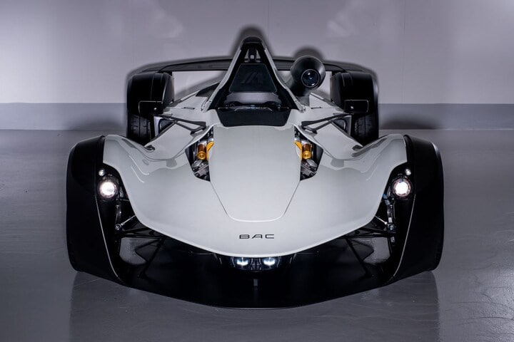 BAC Mono R