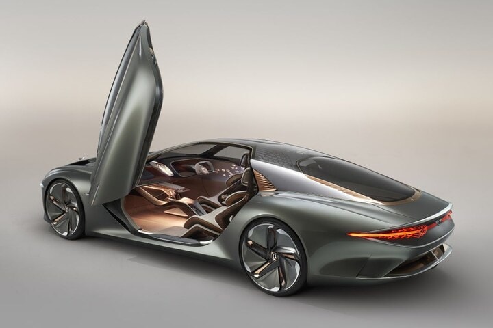 Bentley EXP 100 GT