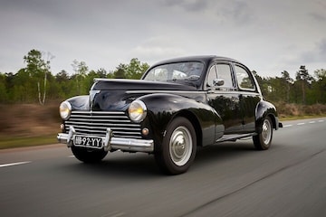 Peugeot 203 C