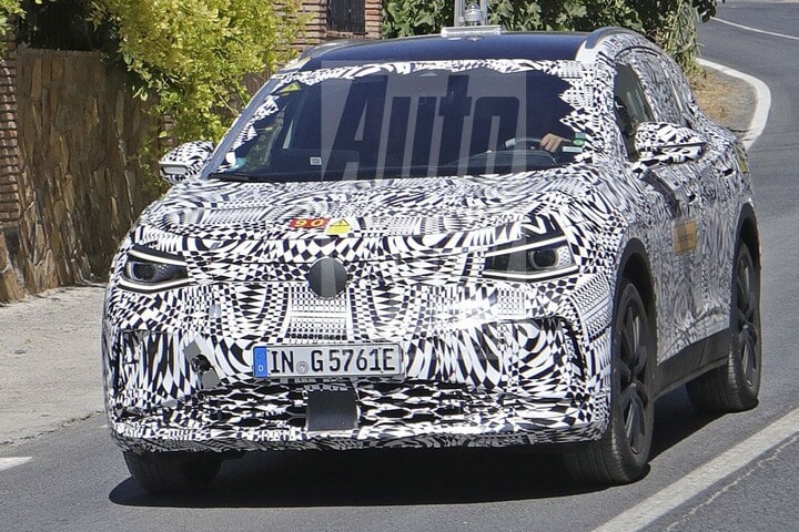 Volkswagen ID.Crozz Spyshots