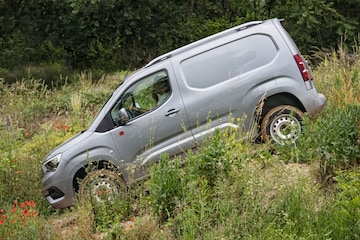 Opel Combo 4X4 Dangel