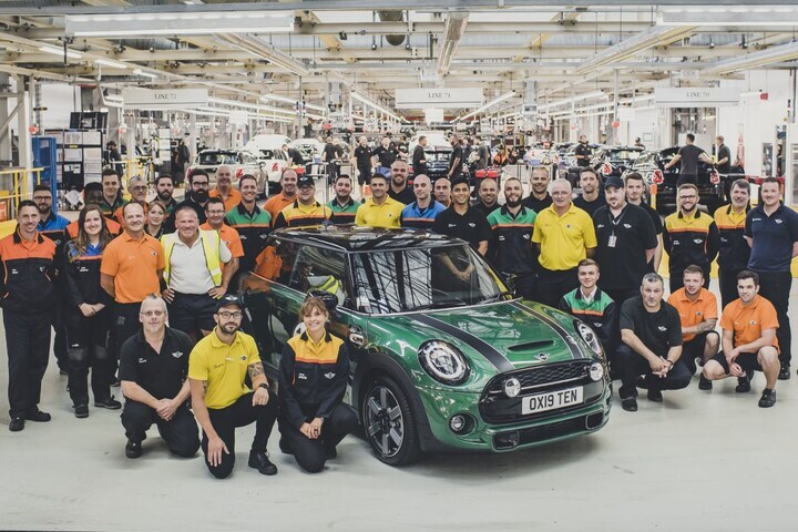 Mini productie Oxford tienmiljoen jubileum