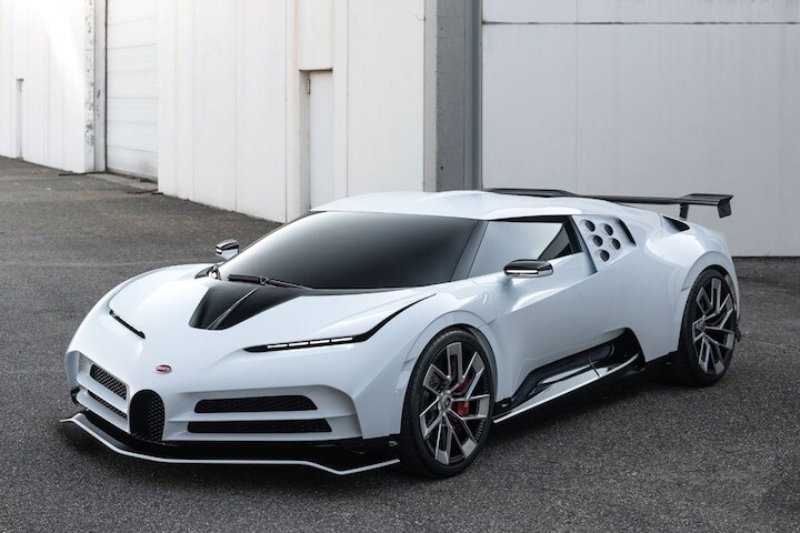 Bugatti Centodieci EB110