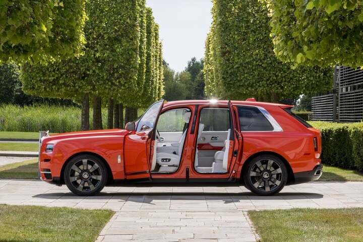 Rolls-Royce Pebble Beach Collection 2019 Cullinan