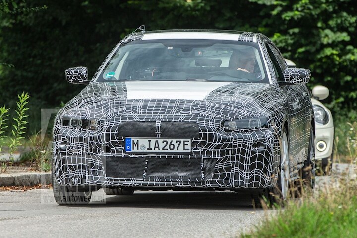BMW i4 spionage