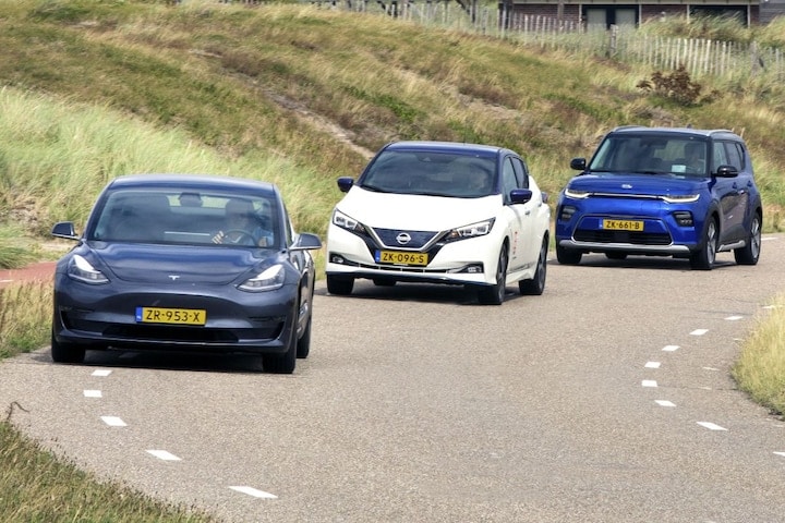 est Tesla Model 3 Standard RangeNissan Leaf E+ Kia