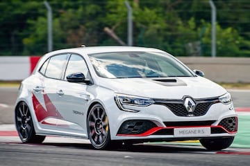 Renault Megane RS Trophy-R