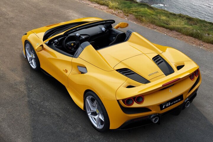 Ferrari F8 Spider