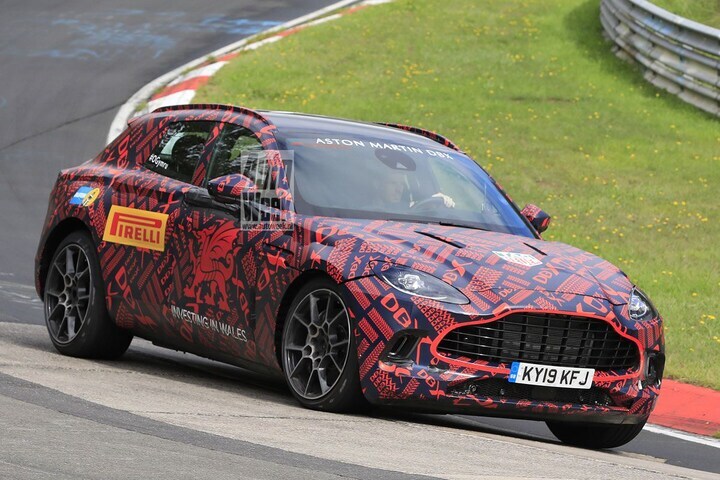 Aston Martin DBX Spyshots
