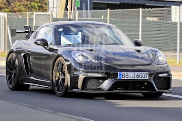 Porsche 718 Cayman GT4 RS spyshots