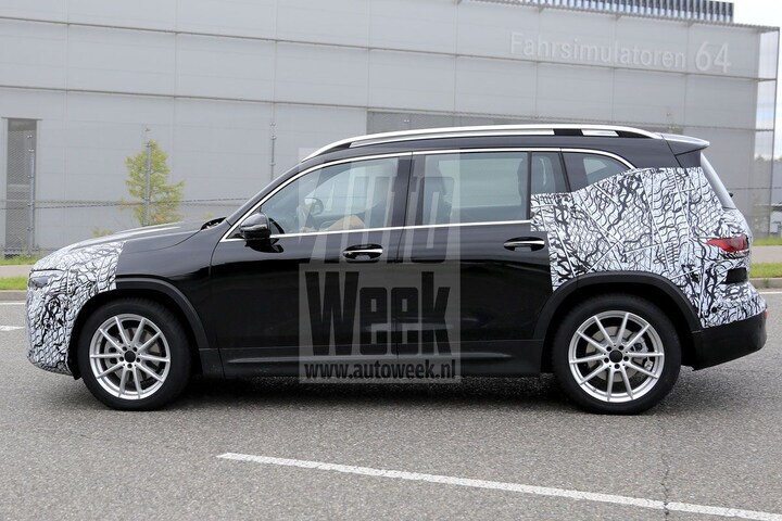 Mercedes-Benz EQB