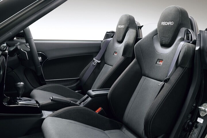 Daihatsu Copen GR Sport