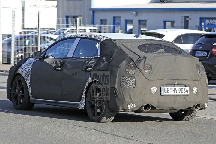 Hyundai i30 spy