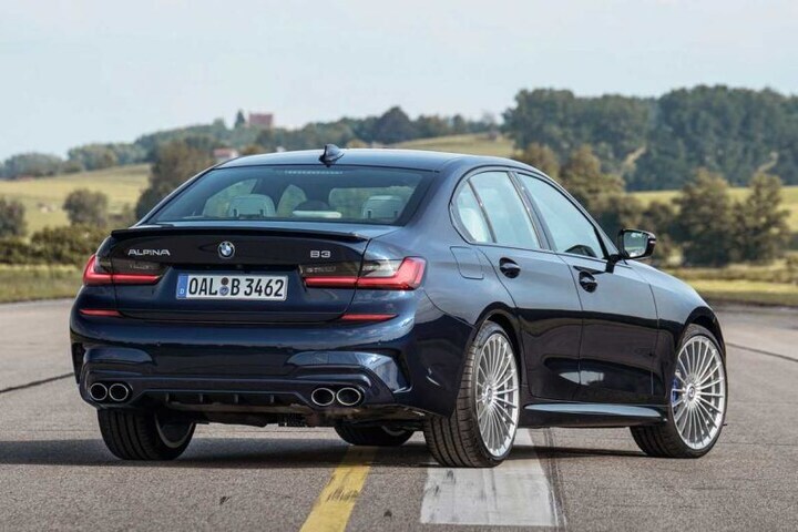 Alpine B3 Sedan