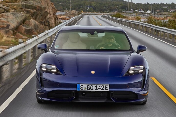 Porsche Taycan Turbo