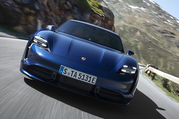 Porsche Taycan Turbo